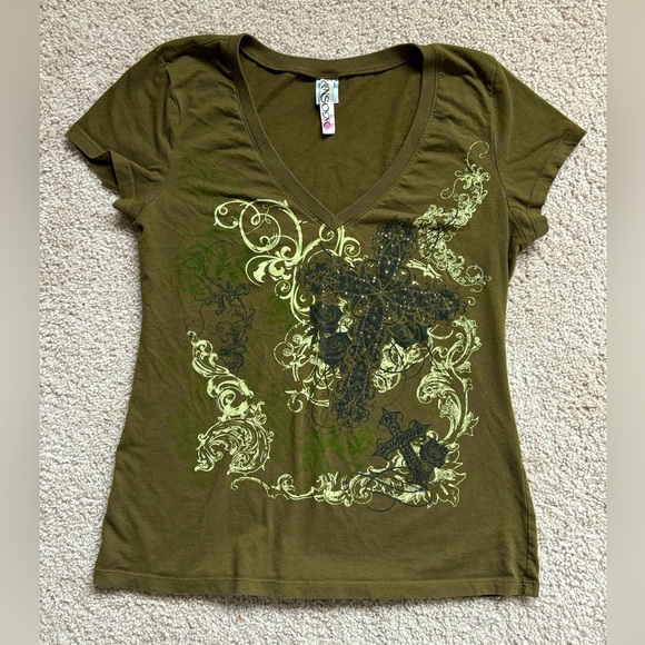 T-Shirt - Picture 1 of 3